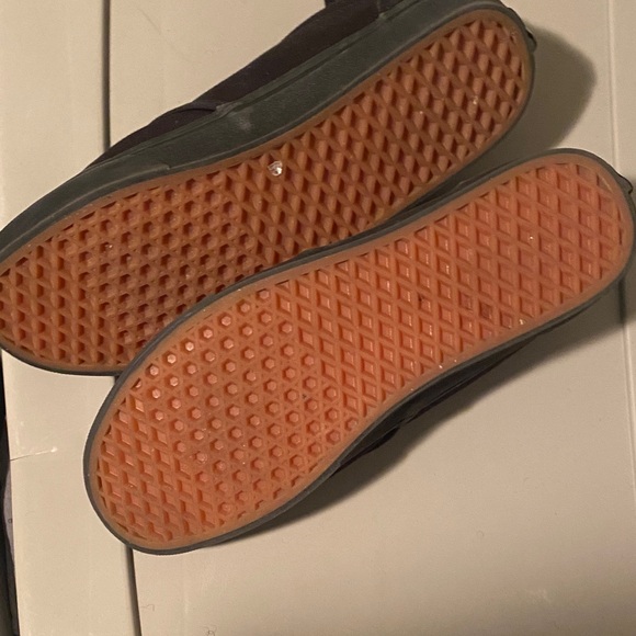 Vans Men's Dark Canvas Sneakers - Picture 3 of 4